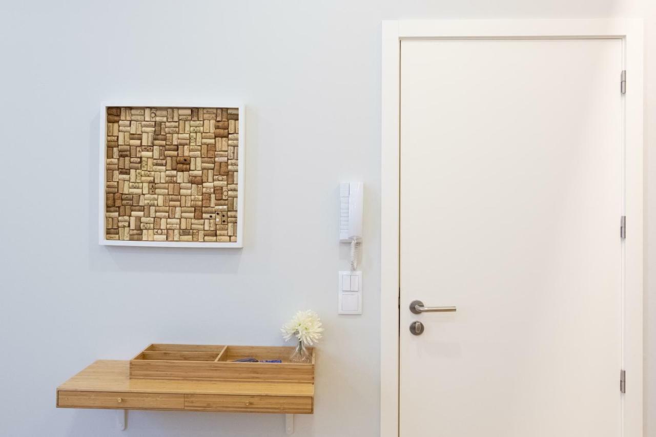 Alda'S Vintage Apartments With Free Parking Порто Екстериор снимка